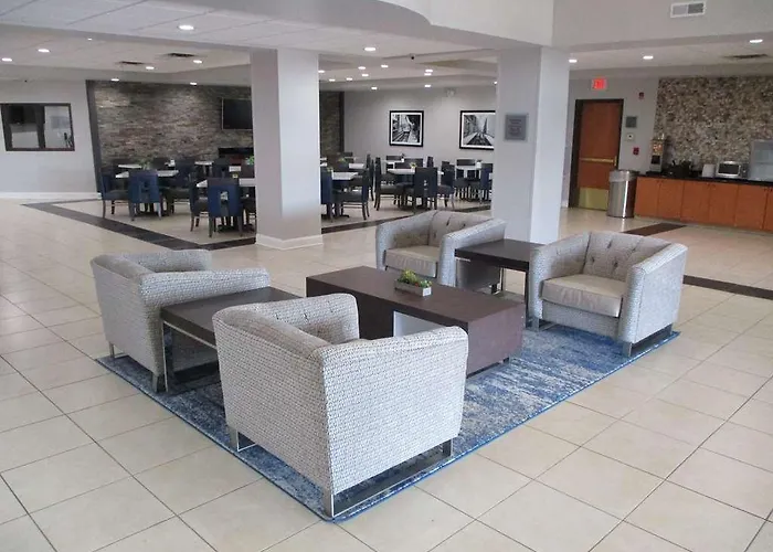 Hotel Western Champaign/urbana 3*