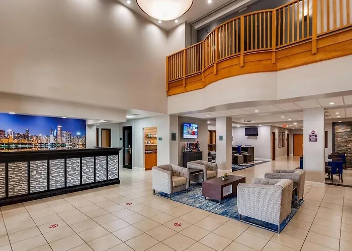 Western Champaign/urbana 3*