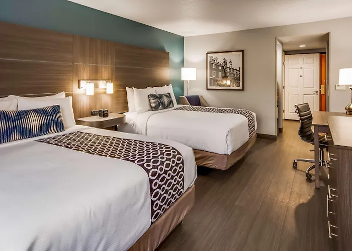 Western Champaign/urbana Hotel 3*